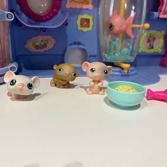 Vintage Littlest Pet Shop Playhouse + 3 Mice | Complete & Working - Picture 7 of 12